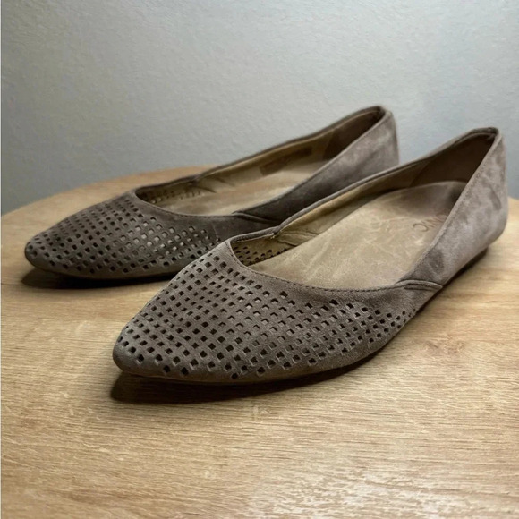 Vionic Posey Pointed-toe - Picture 2 of 10